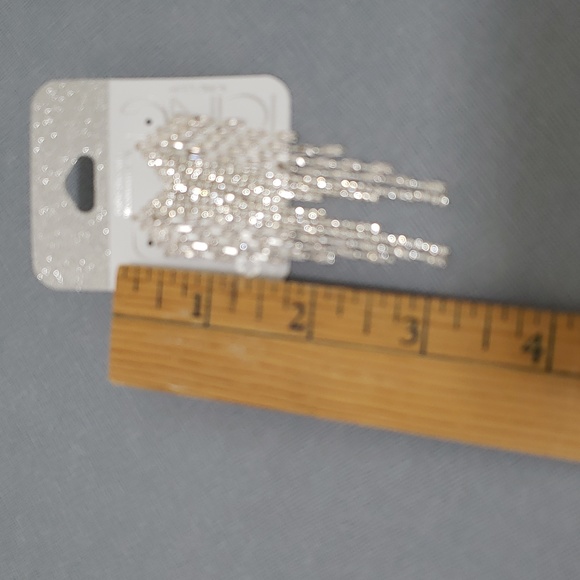 NWT Beautiful Icing 3" Long Cubic Zirconia Waterfall Post Earrings - Picture 6 of 6